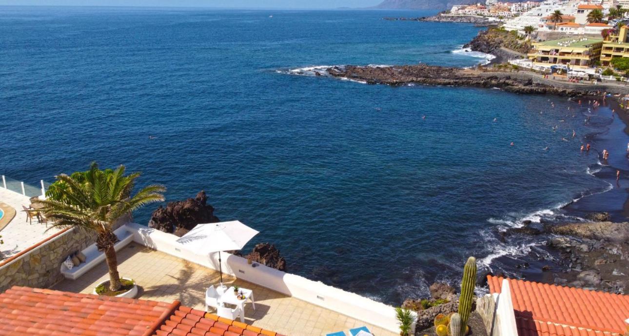 Beachfront Villa And Pool Puerto de Santiago  Exteriör bild